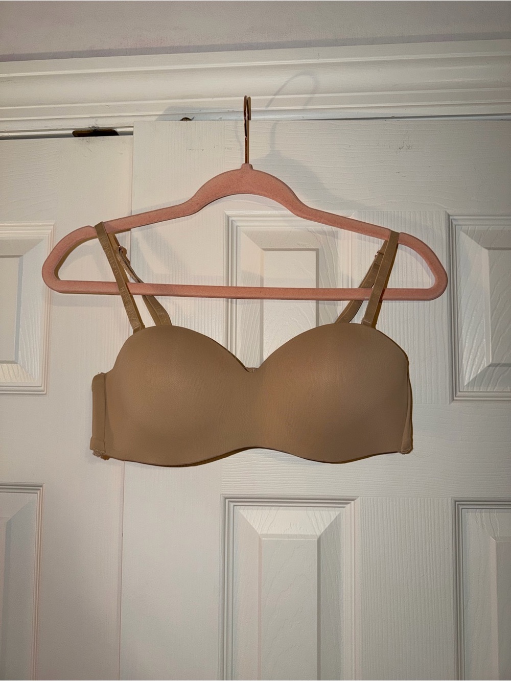 Danskin Beige Convertible Strapless Bra